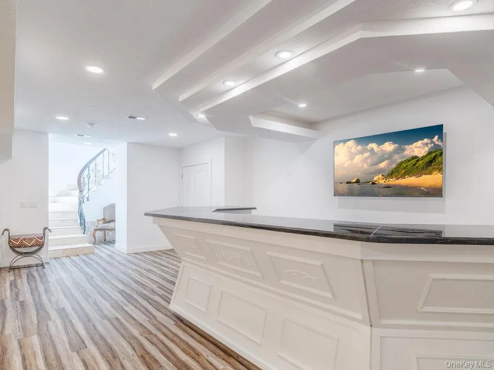 3875 Hallock Lane Mattituck, NY 11952