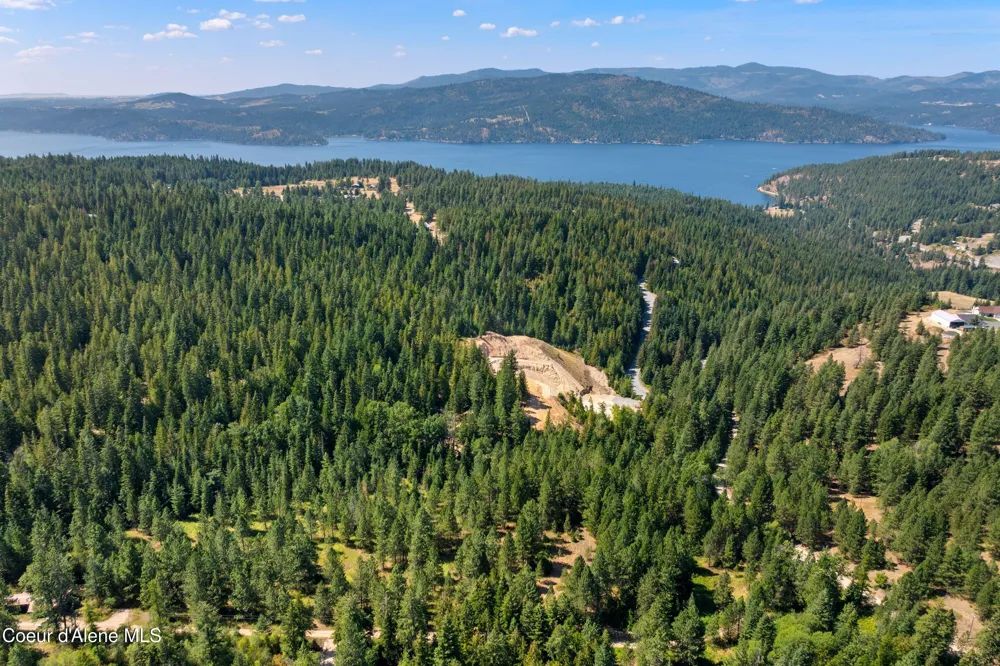 2300 S DUNLAP ROAD Harrison, ID 83833