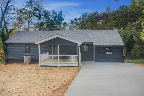 3695 Wilcox Boulevard