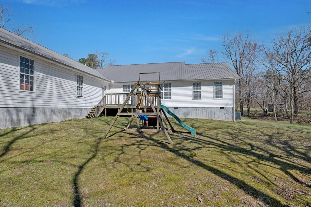 389 County Road 717 Bryant, AL 35958