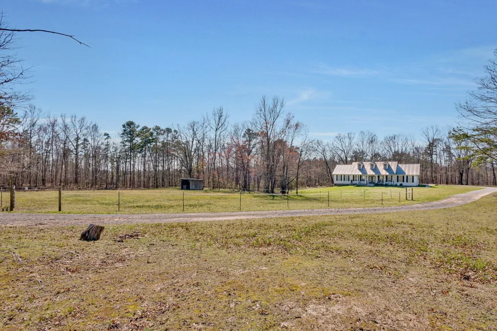 389 County Road 717 Bryant, AL 35958