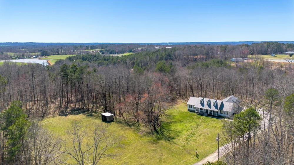 389 County Road 717 Bryant, AL 35958