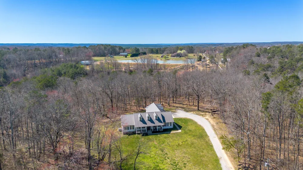 389 County Road 717 Bryant, AL 35958