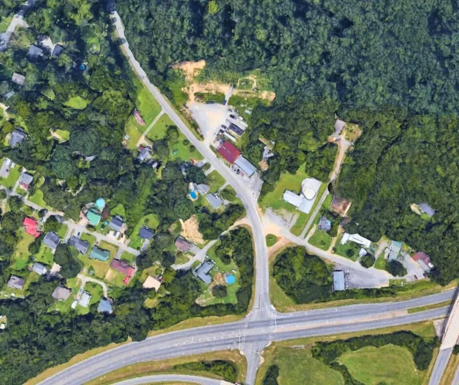 705 Park City Road Rossville, GA 30741