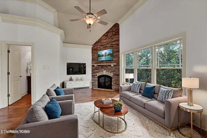 494 Chestnut Lane Loudon, TN 37774