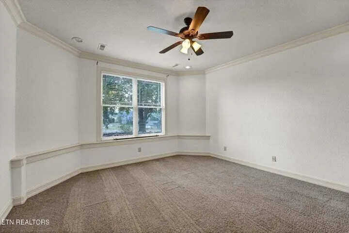 494 Chestnut Lane Loudon, TN 37774