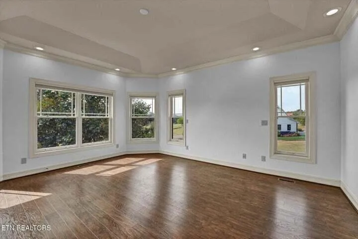 494 Chestnut Lane Loudon, TN 37774