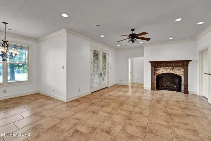 494 Chestnut Lane Loudon, TN 37774