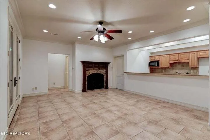 494 Chestnut Lane Loudon, TN 37774