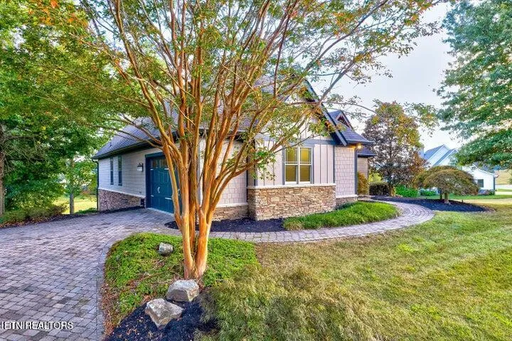 494 Chestnut Lane Loudon, TN 37774