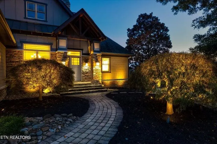 494 Chestnut Lane Loudon, TN 37774