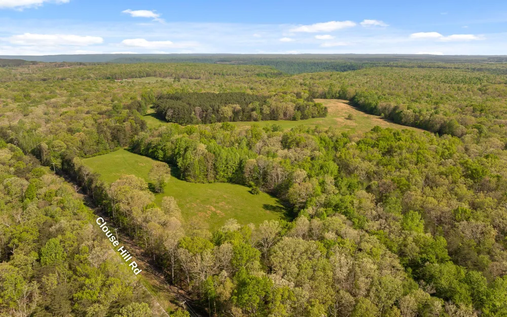384 Clouse Hill Road Tracy City, TN 37387