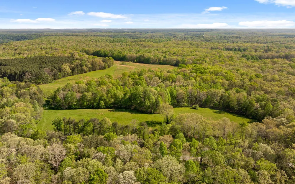 384 Clouse Hill Road Tracy City, TN 37387