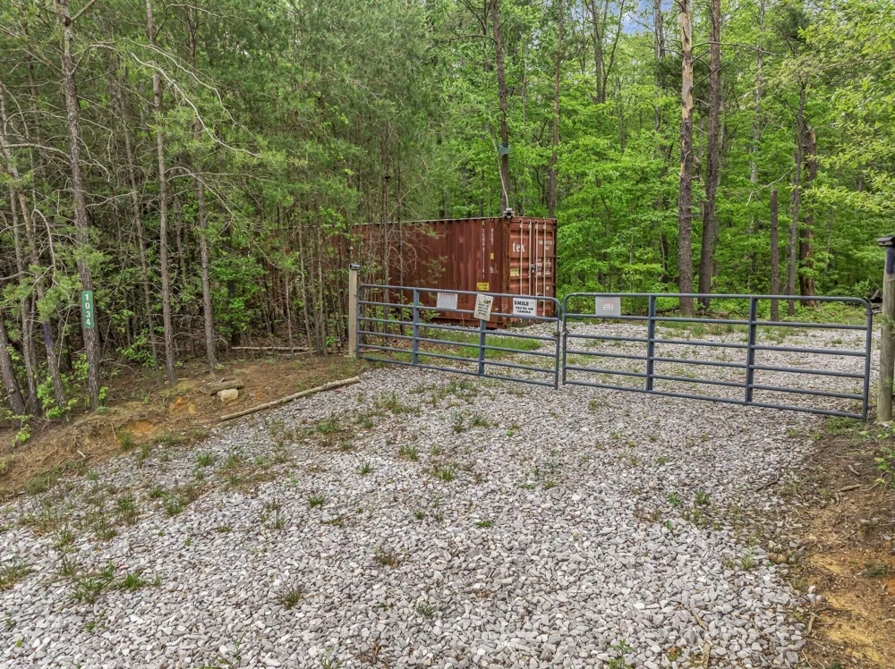 1034 Gadsden Way Spencer, TN 38585