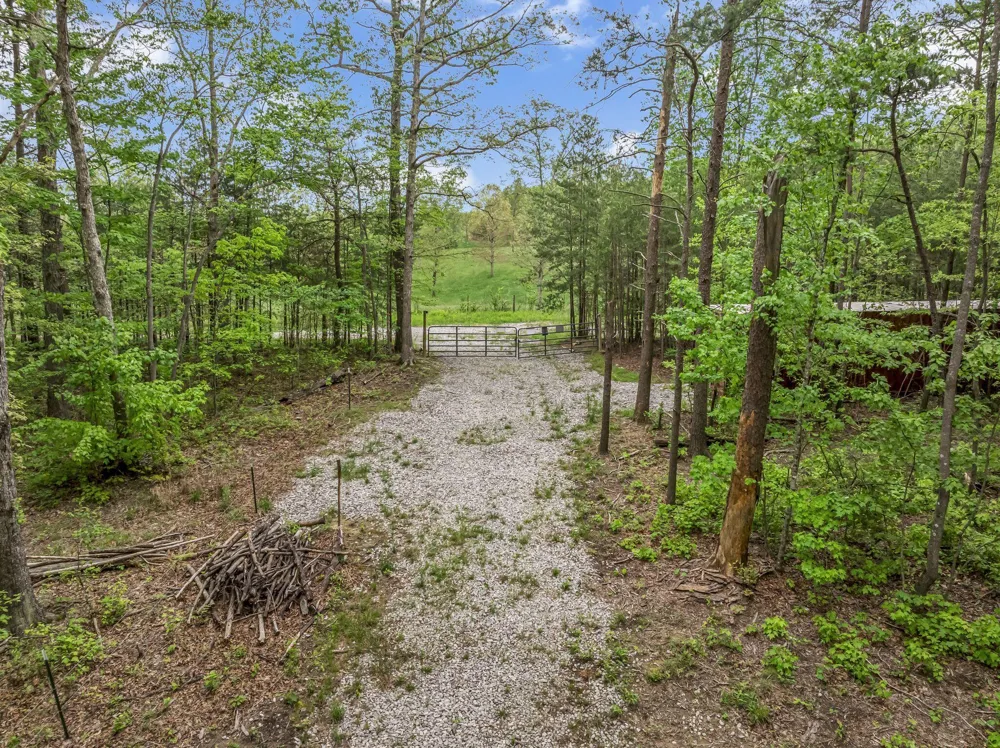 1034 Gadsden Way Spencer, TN 38585