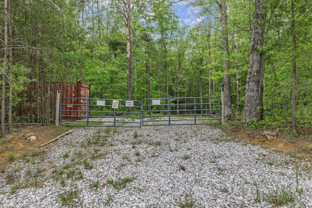 1034 Gadsden Way Spencer, TN 38585