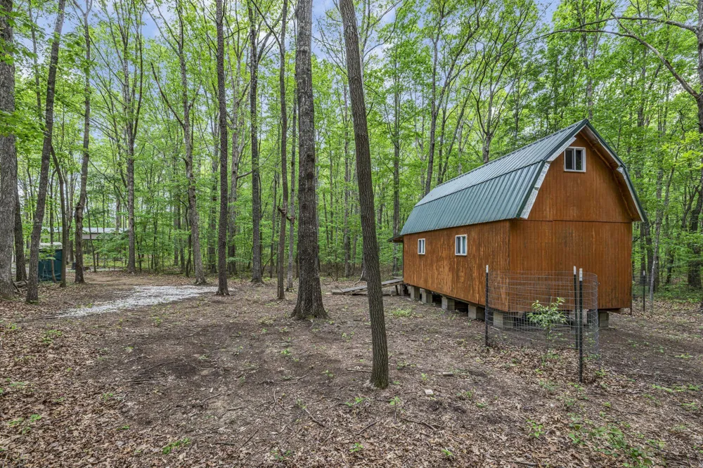 1034 Gadsden Way Spencer, TN 38585