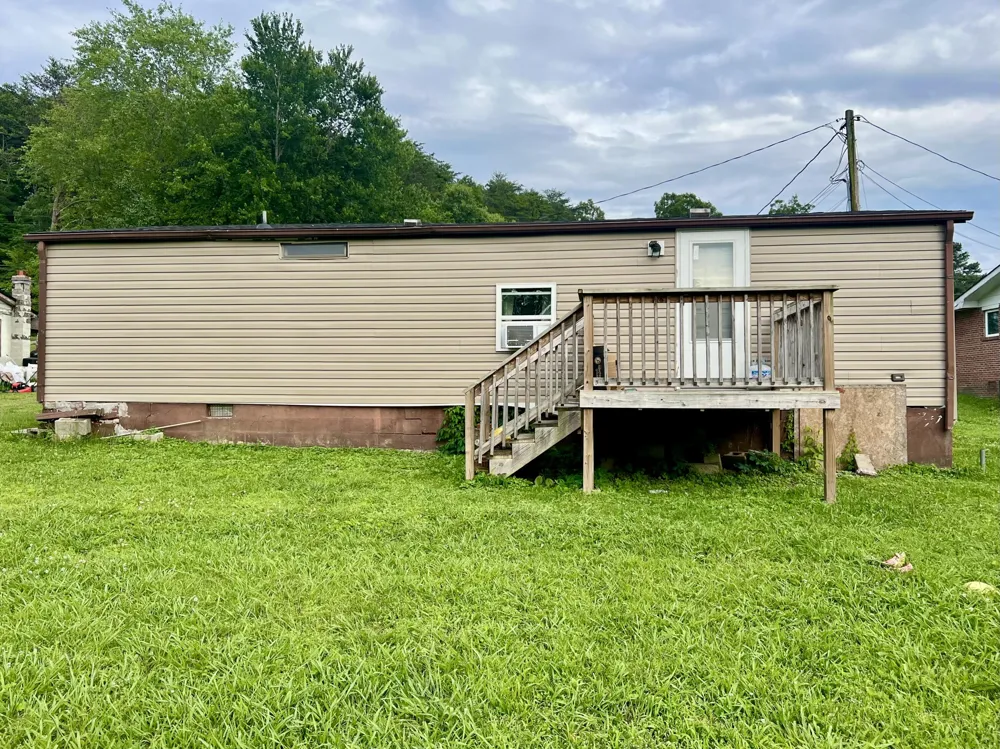427 Medlin Pike Evensville, TN 37332