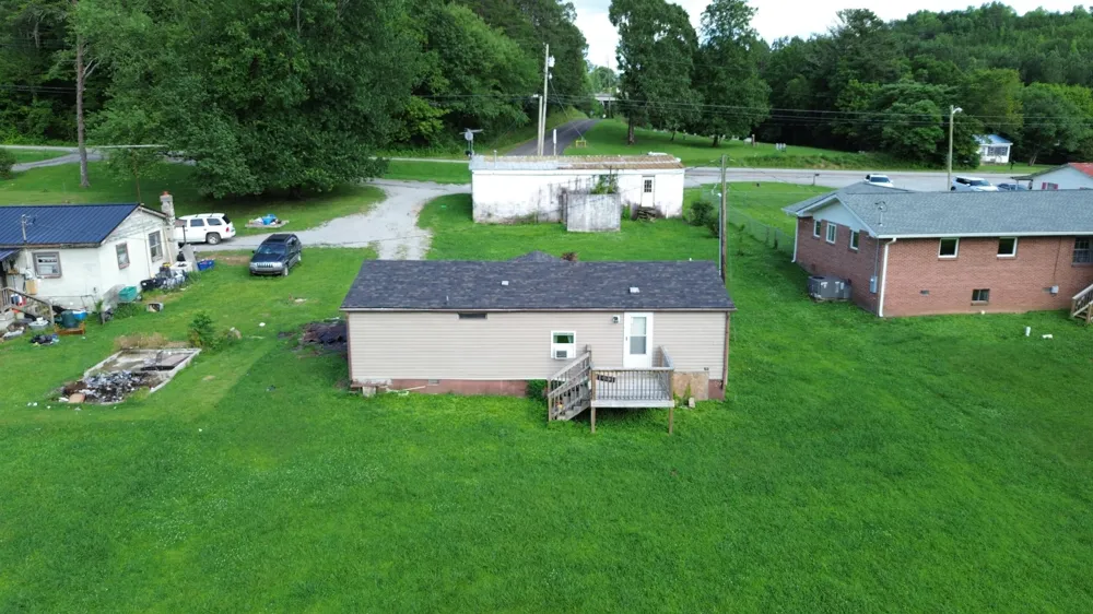 427 Medlin Pike Evensville, TN 37332