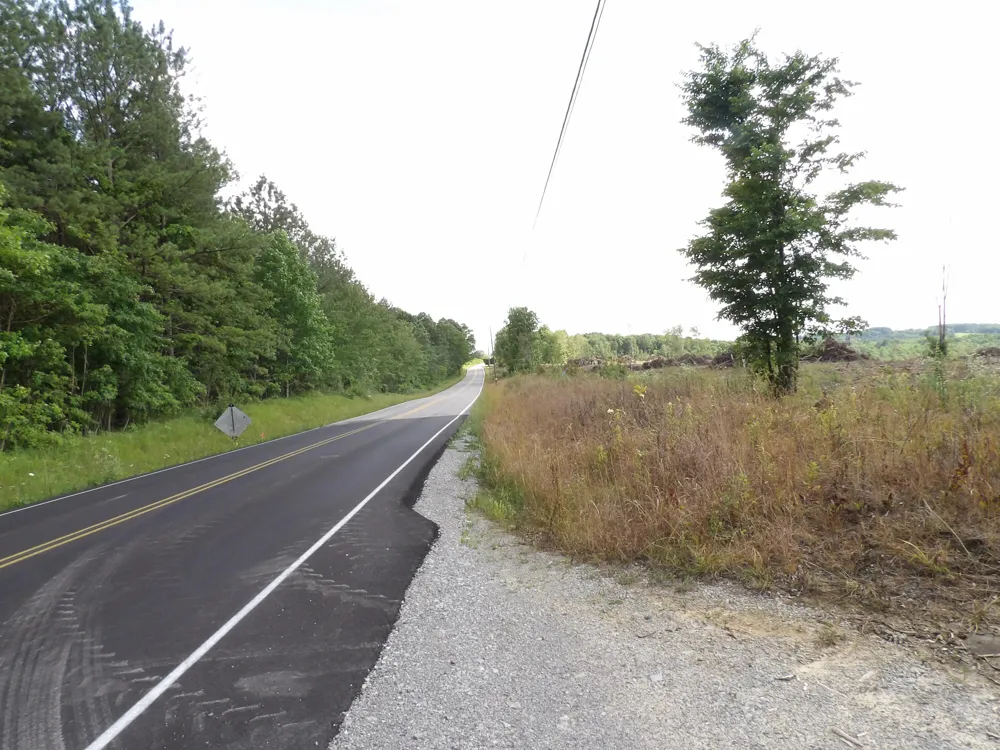 12 Summer City Road Evensville, TN 37332