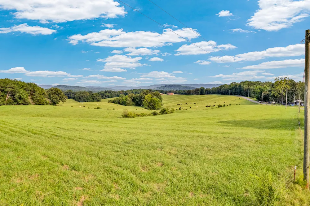 622 Bone Cave Road Rock Island, TN 38581