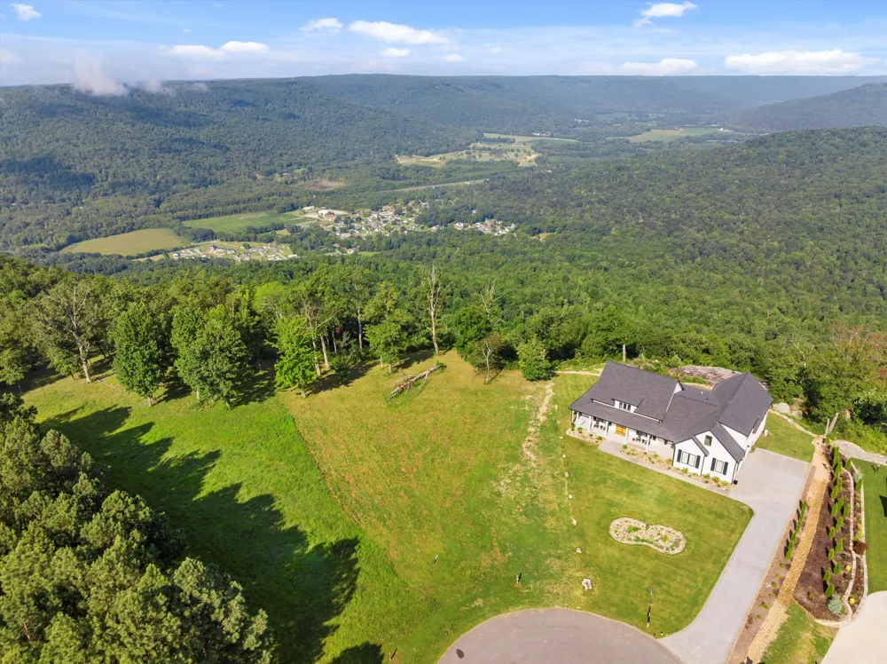 Bobcat Trail Jasper, TN 37347