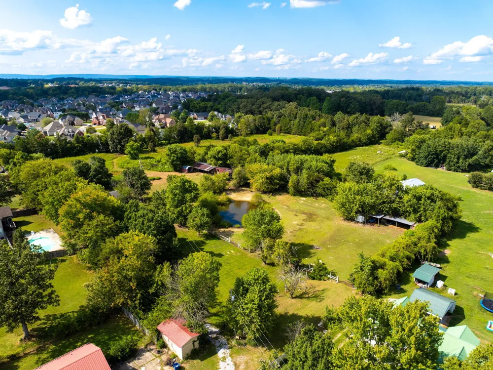 8502 Blanche Road Ooltewah, TN 37363