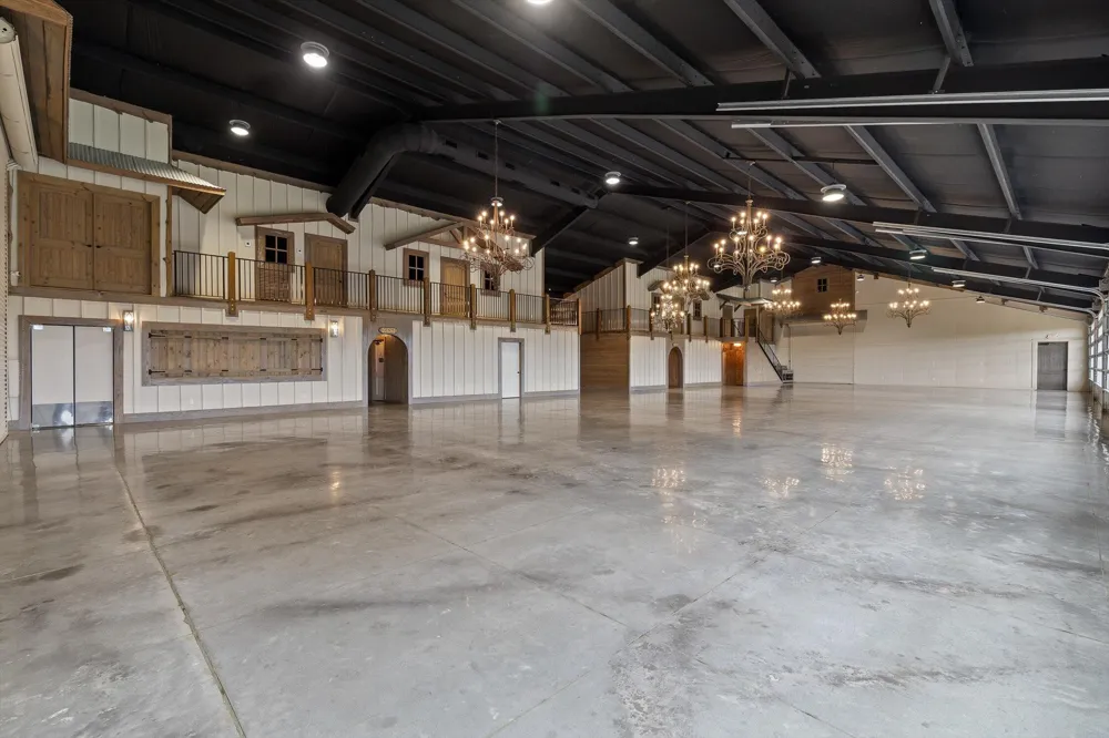 1020 Thomas Road Benton, TN 37307