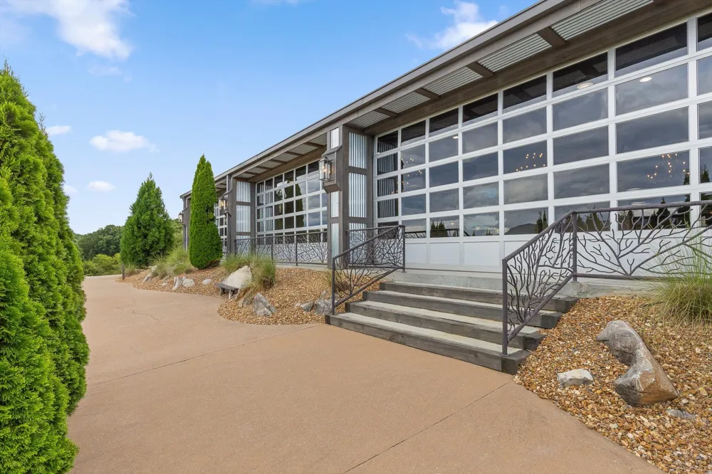 1020 Thomas Road Benton, TN 37307