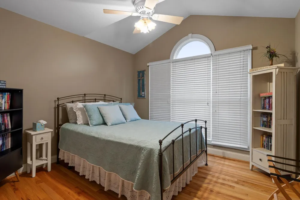 1020 Thomas Road Benton, TN 37307