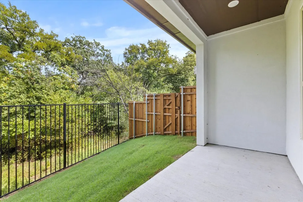 436 Waterscape Drive #1443 Hickory Creek, TX 75065