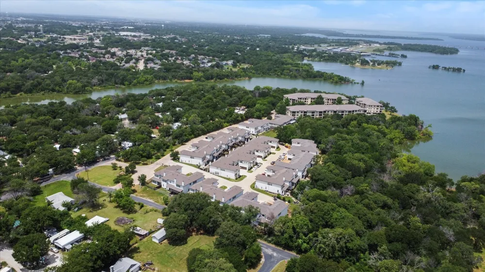 436 Waterscape Drive #1443 Hickory Creek, TX 75065