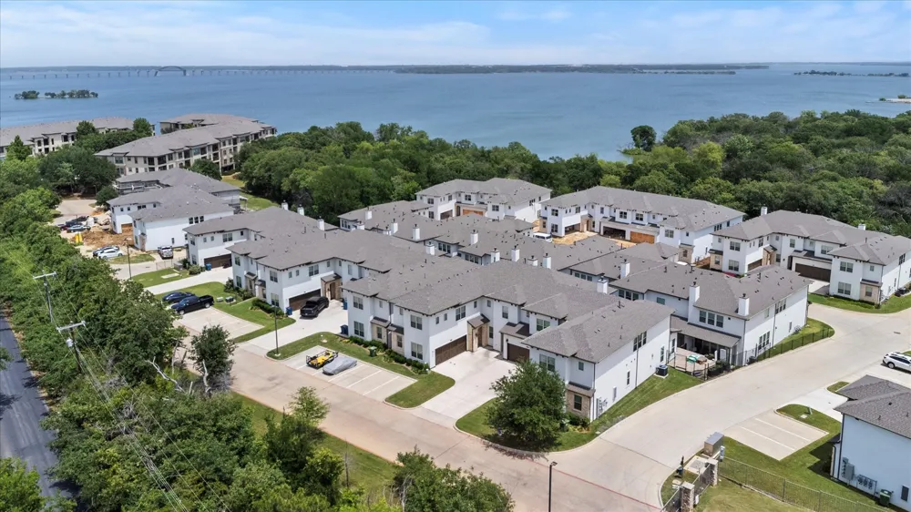 436 Waterscape Drive #1443 Hickory Creek, TX 75065