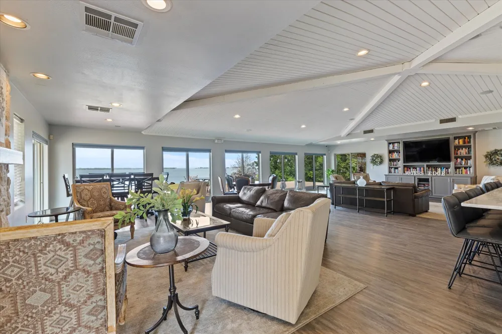 436 Waterscape Drive #1443 Hickory Creek, TX 75065