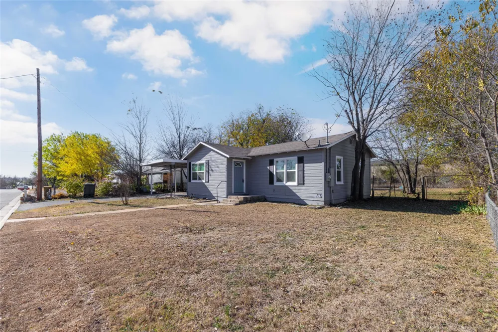 204 Northline Drive Early, TX 76802