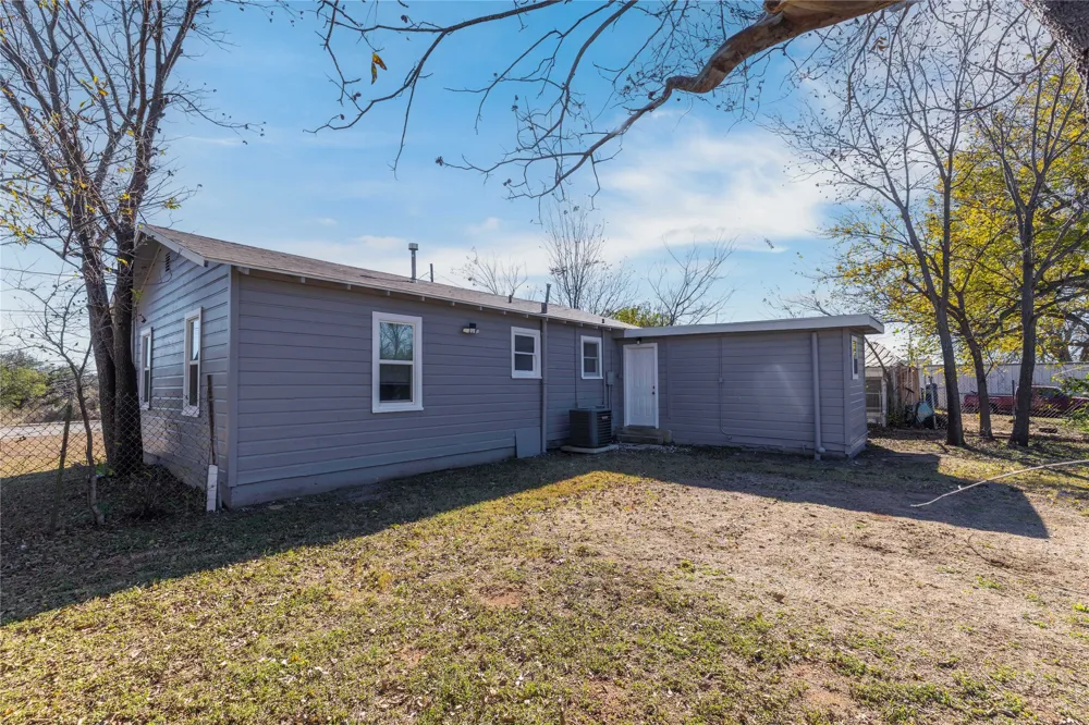 204 Northline Drive Early, TX 76802
