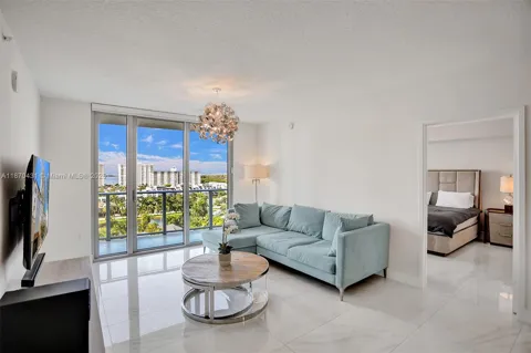 330 Sunny Isles Blvd #5-1204