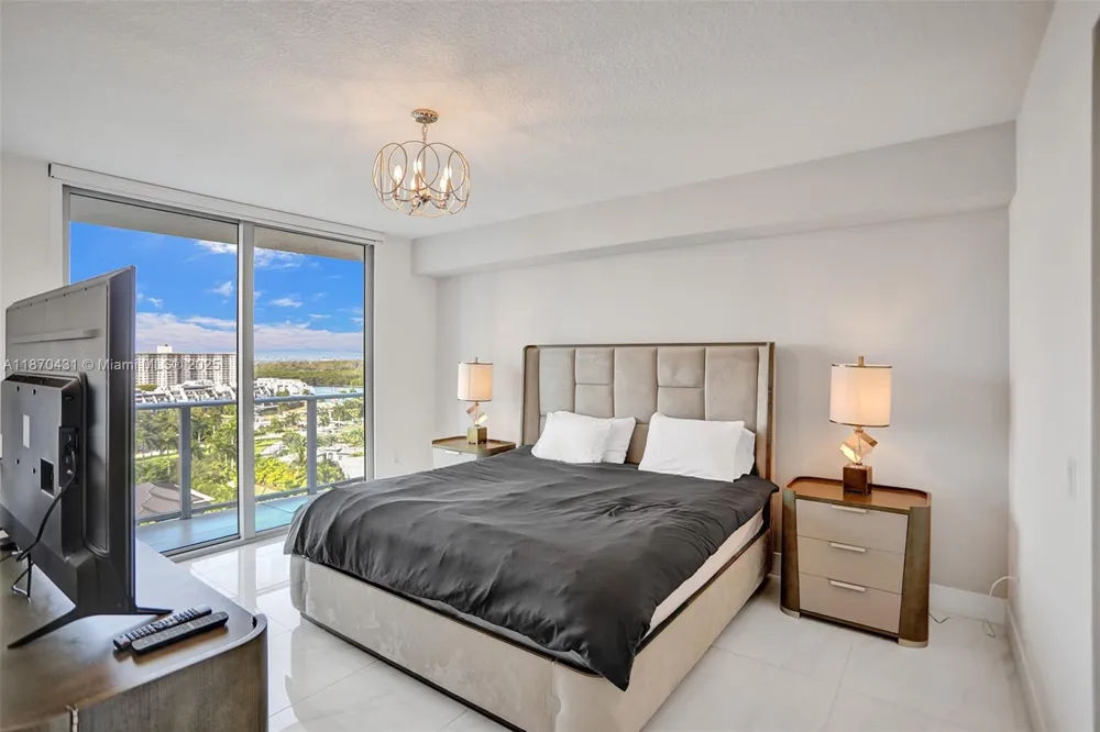 330 Sunny Isles Blvd #5-1204 Sunny Isles Beach, FL 33160