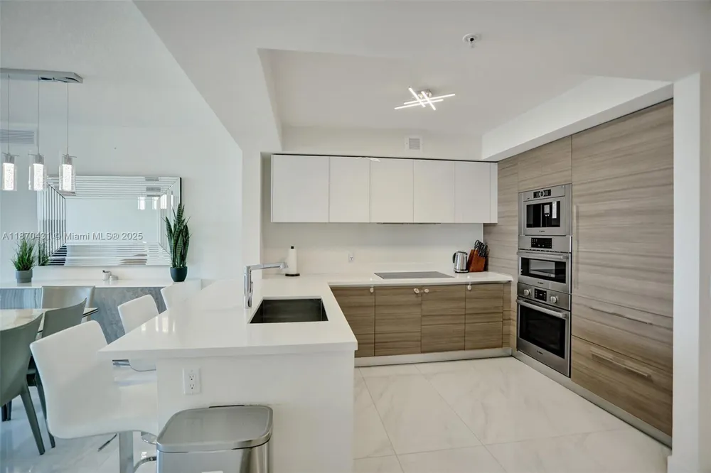 330 Sunny Isles Blvd #5-1204 Sunny Isles Beach, FL 33160