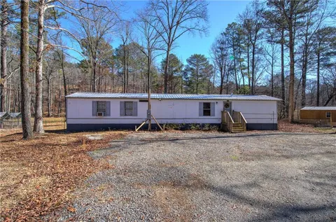 676 Flowery Branch Road