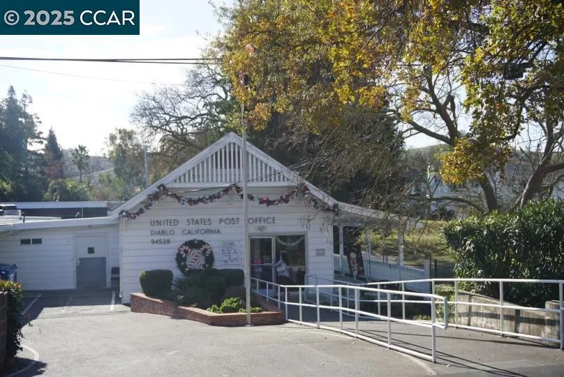 2328 Alameda Diablo Diablo, CA 94528