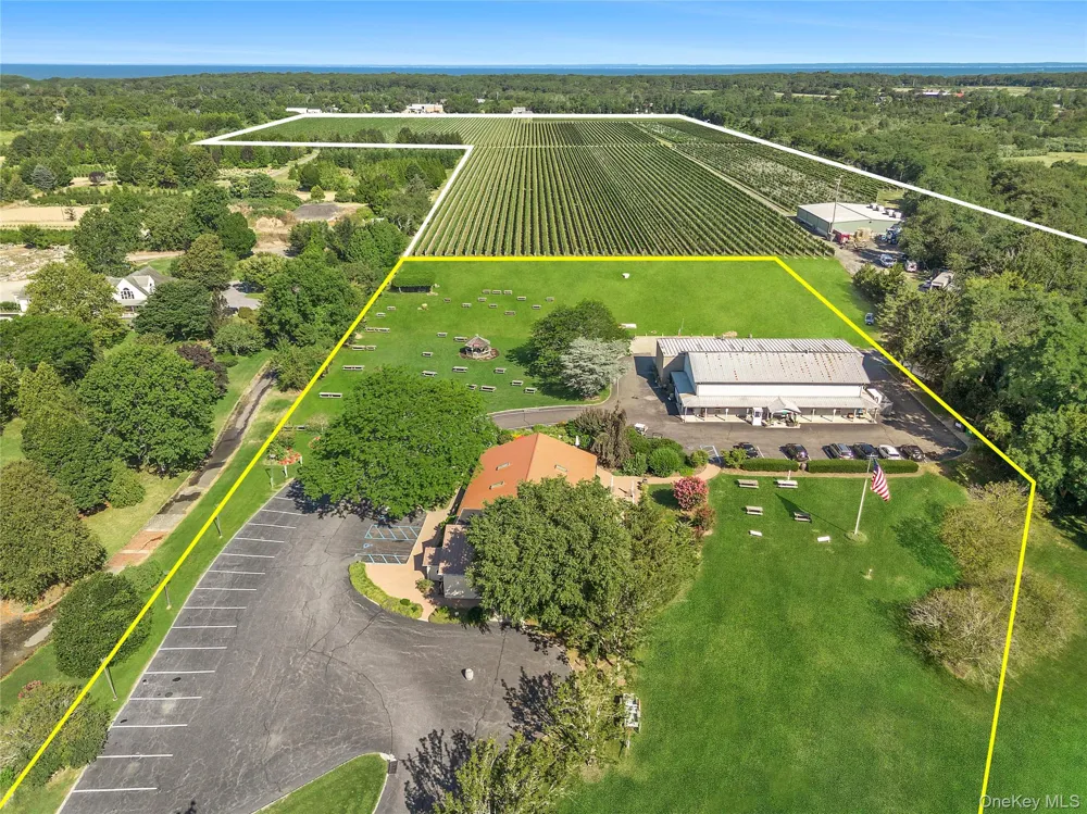 44075 Route 25 Peconic, NY 11971