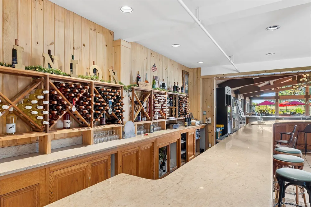 44075 Route 25 Peconic, NY 11971