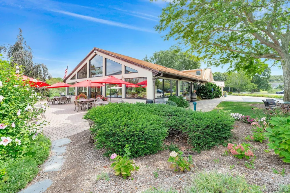 44075 Route 25 Peconic, NY 11971
