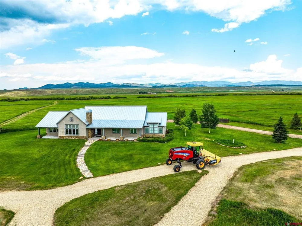1429 County Road 130 Westcliffe, CO 81252