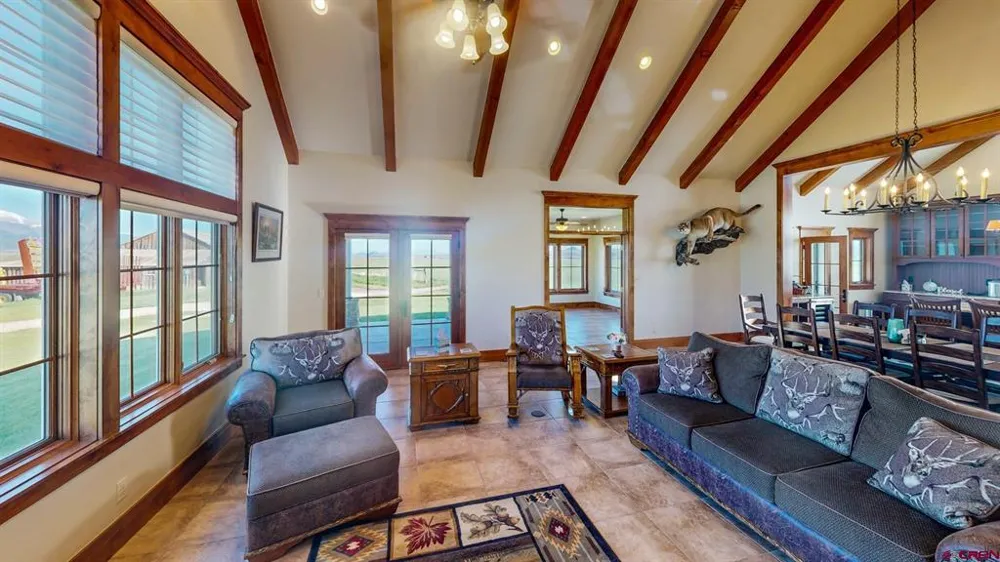 1429 County Road 130 Westcliffe, CO 81252