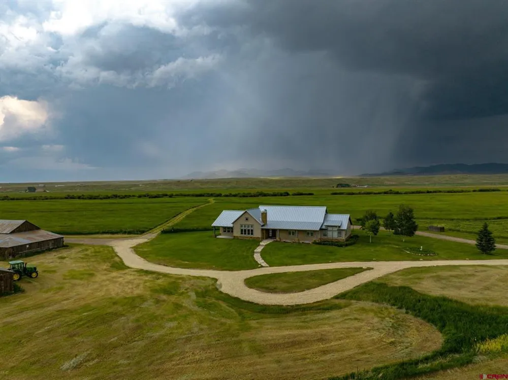 1429 County Road 130 Westcliffe, CO 81252