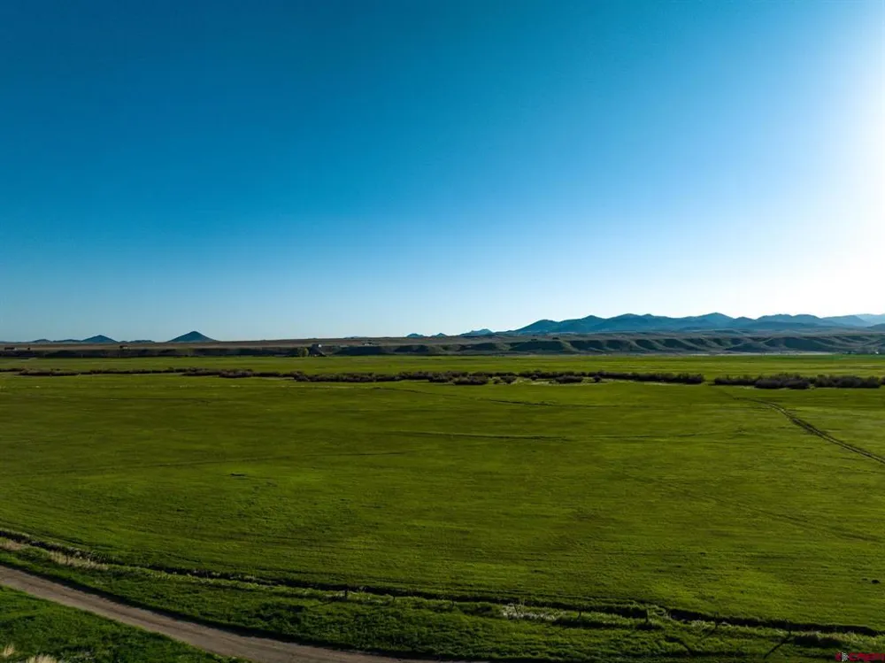 1429 County Road 130 Westcliffe, CO 81252