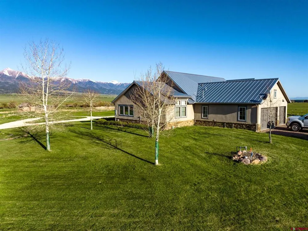 1429 County Road 130 Westcliffe, CO 81252