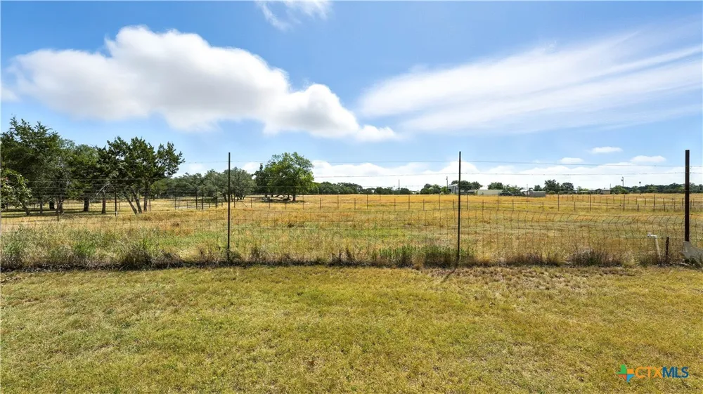 220 Lanier Ranch Road Driftwood, TX 78619